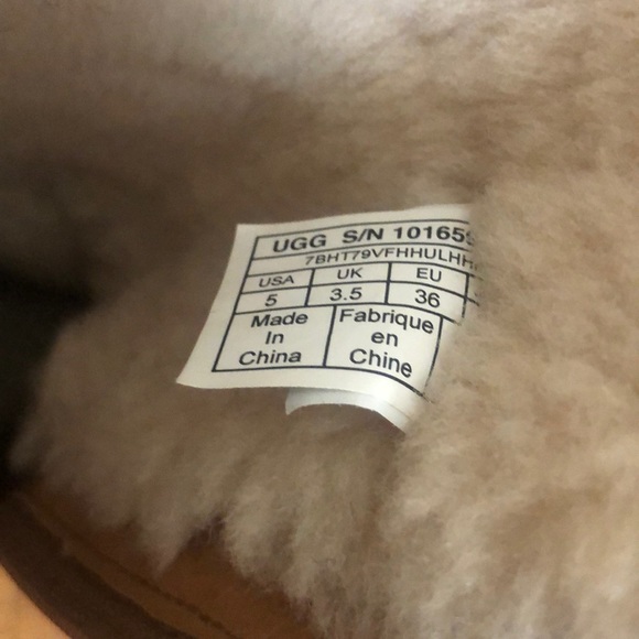 💯 Ugg boots - Picture 6 of 6